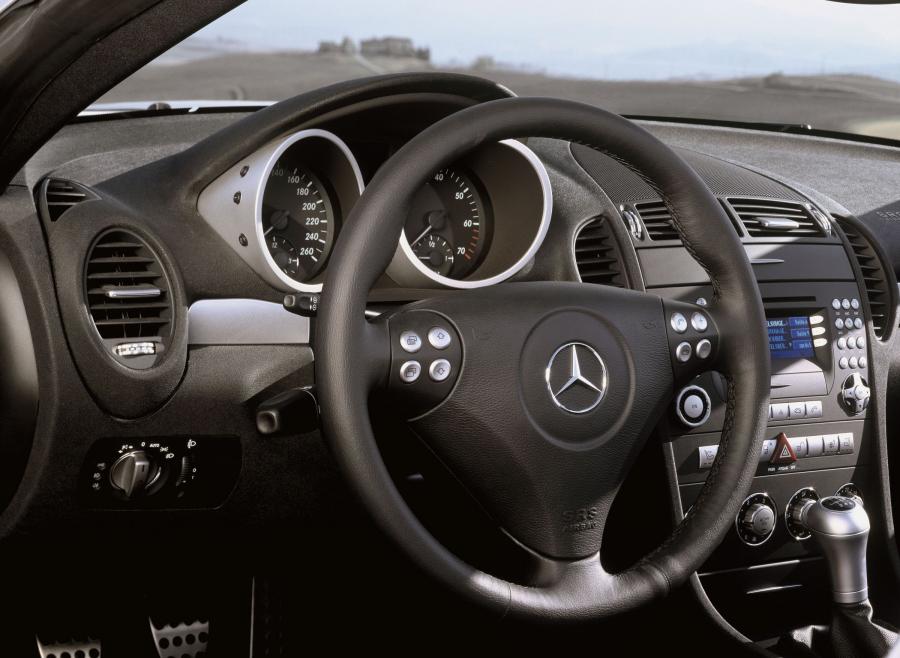  Mercedes-Benz SLK-Class 2005 года  (фото 247 из 259)